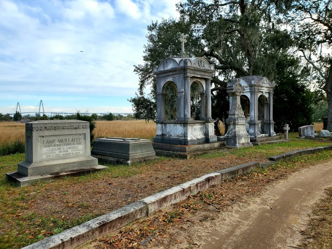 Magnolia Hill Cemetery