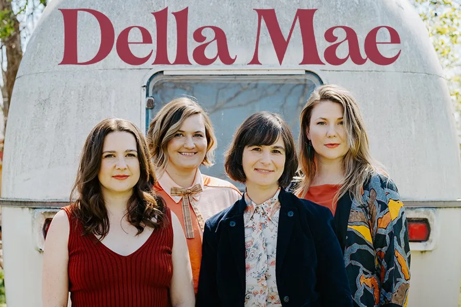 Della Mae Crowe